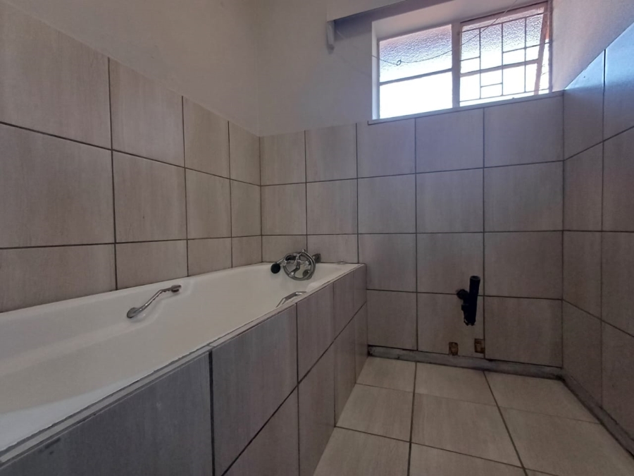 3 Bedroom Property for Sale in Stilfontein North West